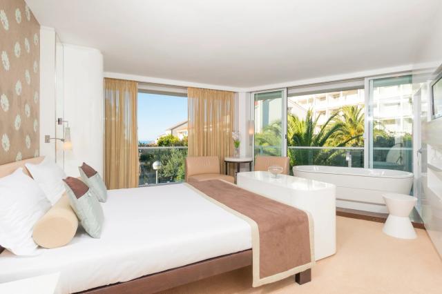 Amfora Hvar Grand Beach Resort