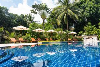 Paradise Beach Resort