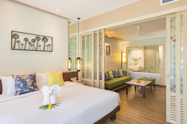 Na cestě po Thajsku & Hotel Katathani Phuket Beach Resort