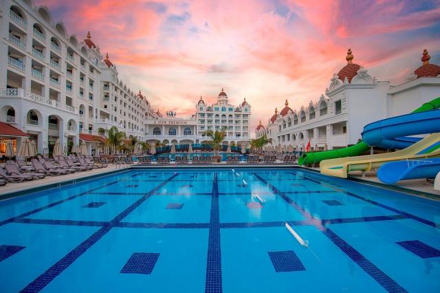 Oz Hotels Side Premium