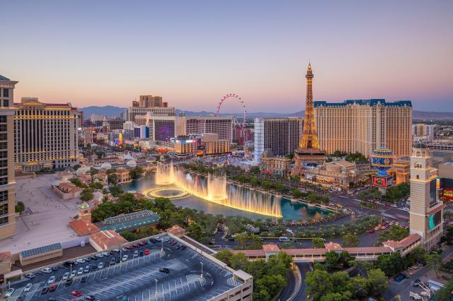 Krásy národních parků Utahu na cestě z Las Vegas do Denveru