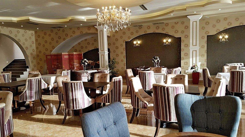 Hotel Fafa Premium