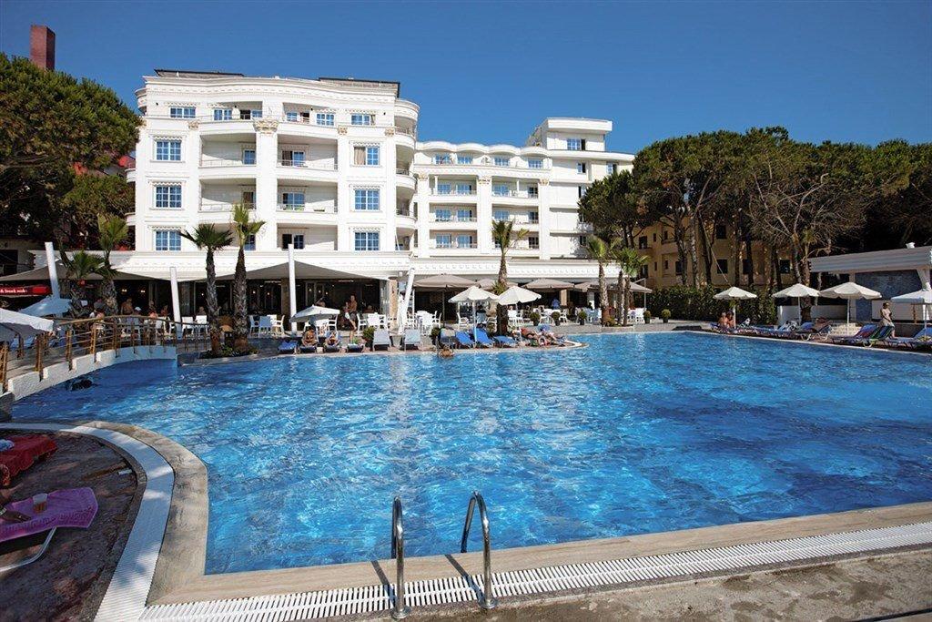 Hotel Fafa Premium