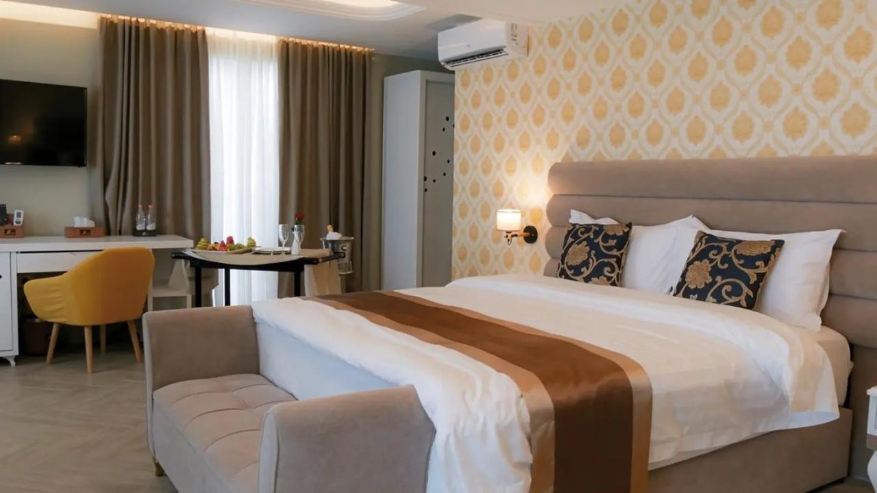 Hotel Fafa Premium