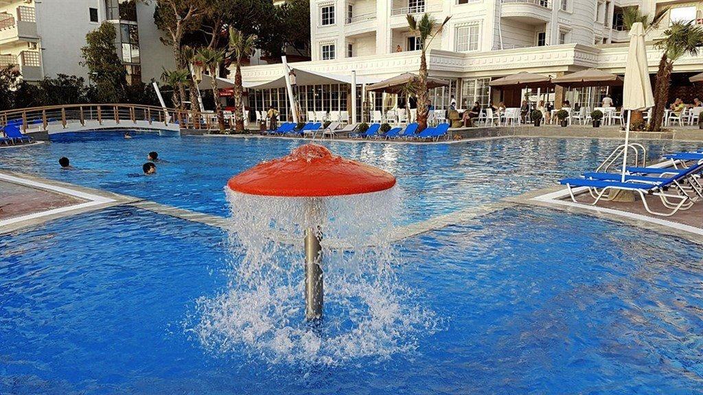 Hotel Fafa Premium