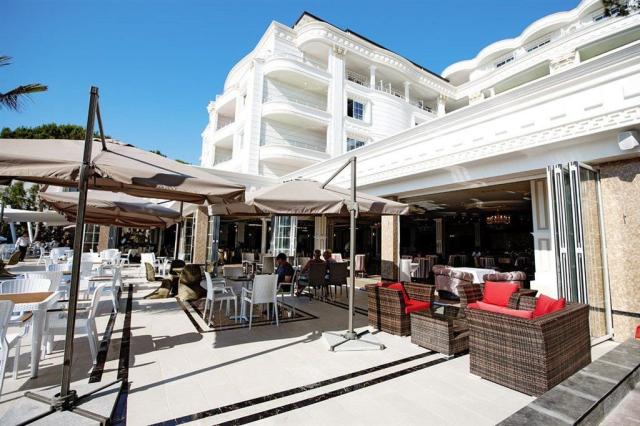 Hotel Fafa Premium