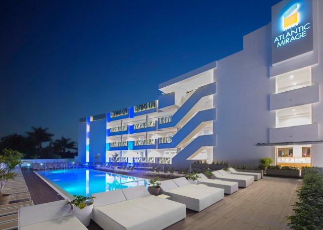 Atlantic Mirage Suites