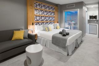 Atlantic Mirage Suites