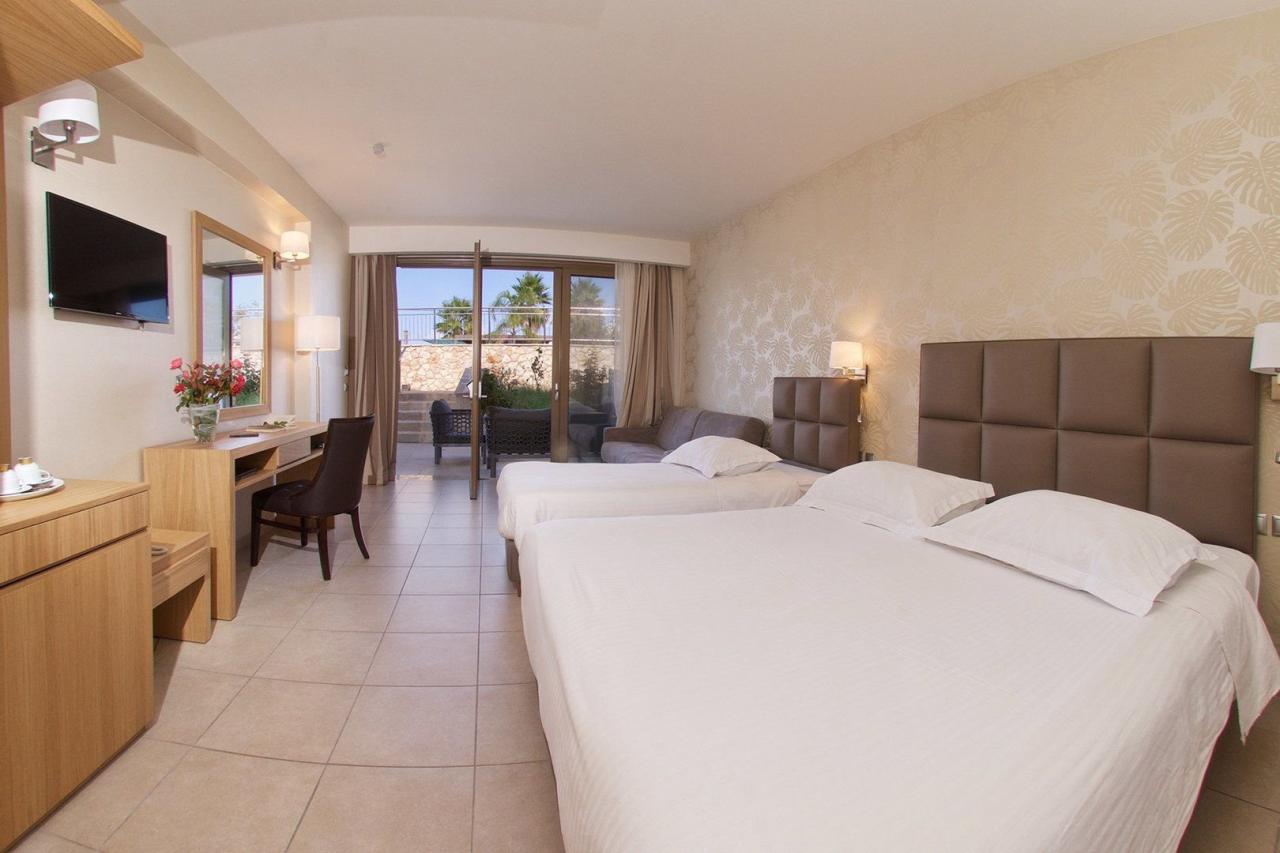 Hotel Ionian Emerald