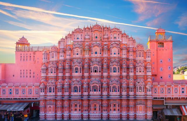 Legendárním vlakem Deccan Odyssey po Indii