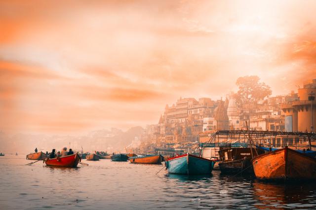 Legendárním vlakem Deccan Odyssey po Indii