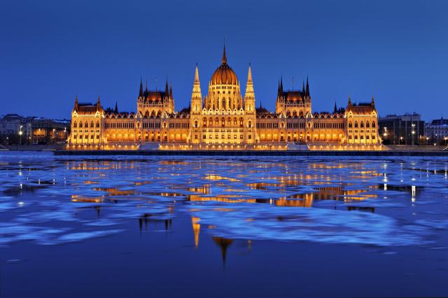 Budapešť - vánoční trhy vlakem z Bratislavy