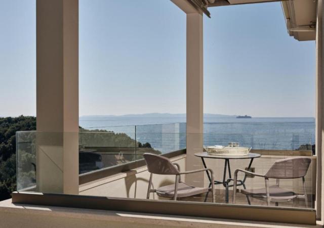 Hotel Prima Vista Beachfront Boutique 
