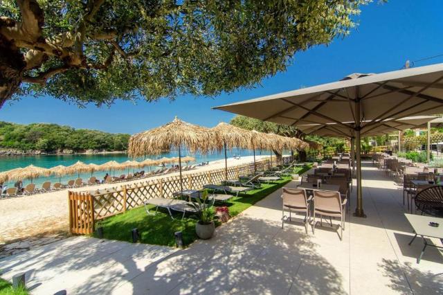 Hotel Prima Vista Beachfront Boutique 