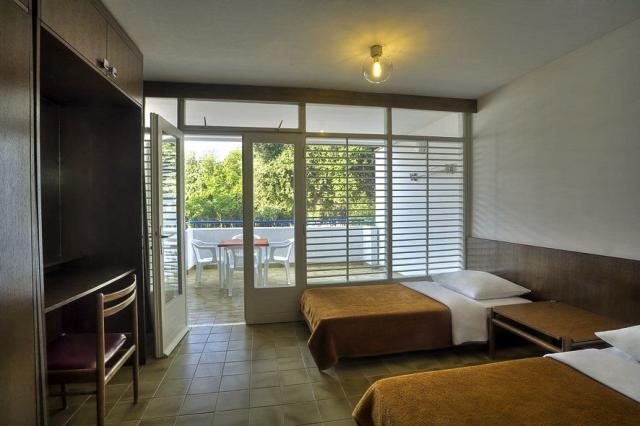 Lanterna Resort