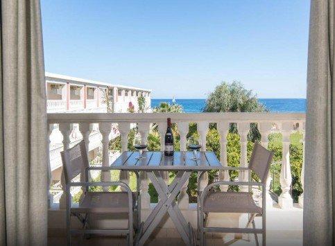 Hotel Belussi Beach