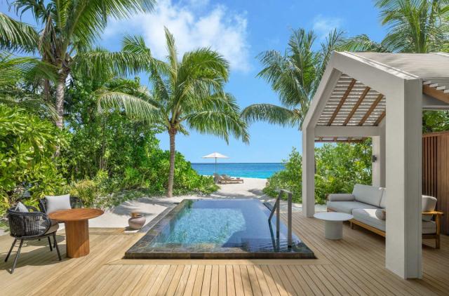 JW Marriott Kaafu Atoll Island Resort