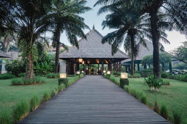 Ramayana Candidasa Beach