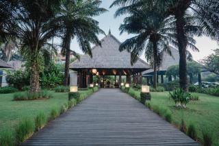 Ramayana Candidasa Beach