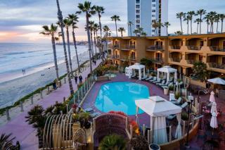 Pacific Terrace