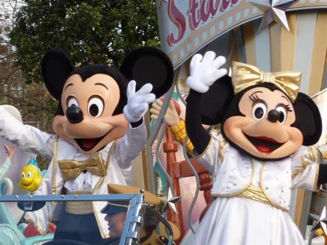 Silvestr v Disneylandu