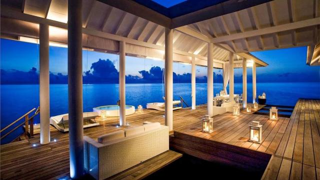 Diamonds Athuruga Island Resort