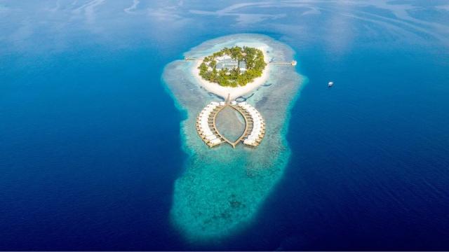 Hotel Sandies Bathala Resort