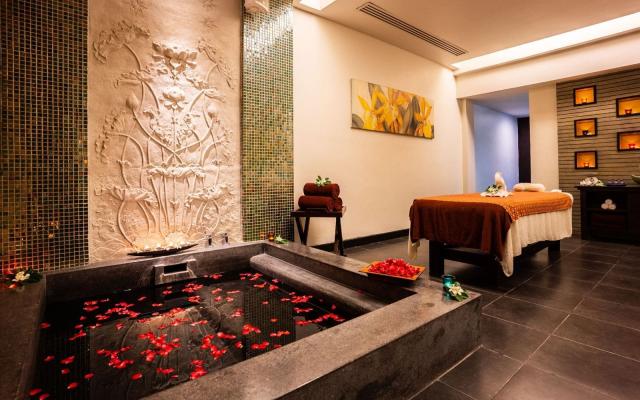 Hotel La Flora Khao Lak 