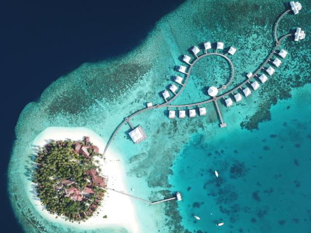 Diamonds Thudufushi