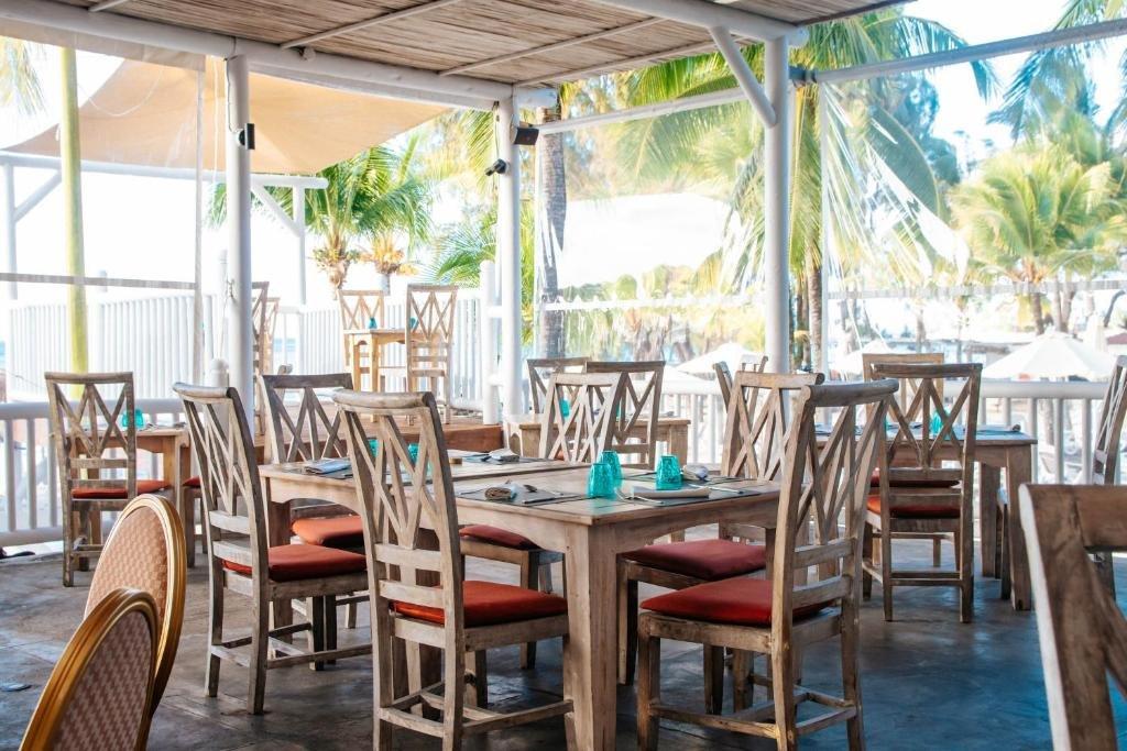 Hotel Hibiscus Beach Resort & Spa