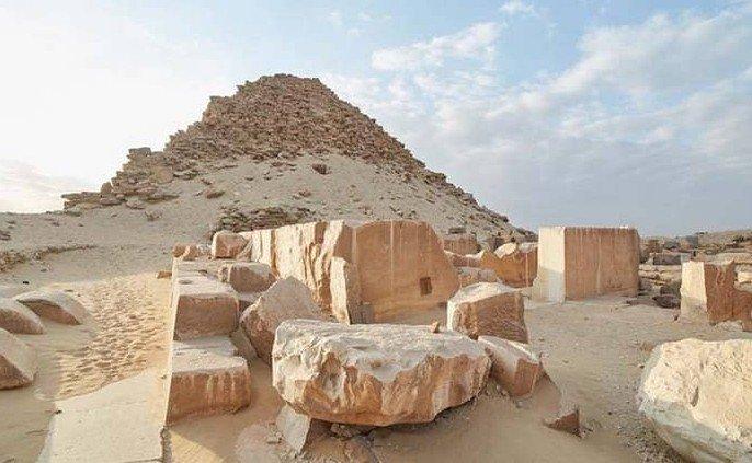 Objevte tajemství pyramid s čestným hostem Miroslavem Bártou a