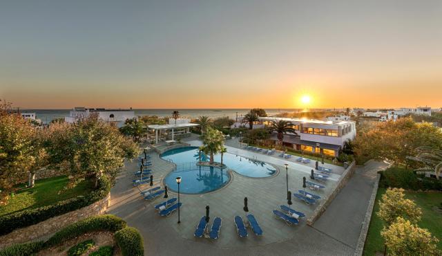 Hotel Skiros Palace