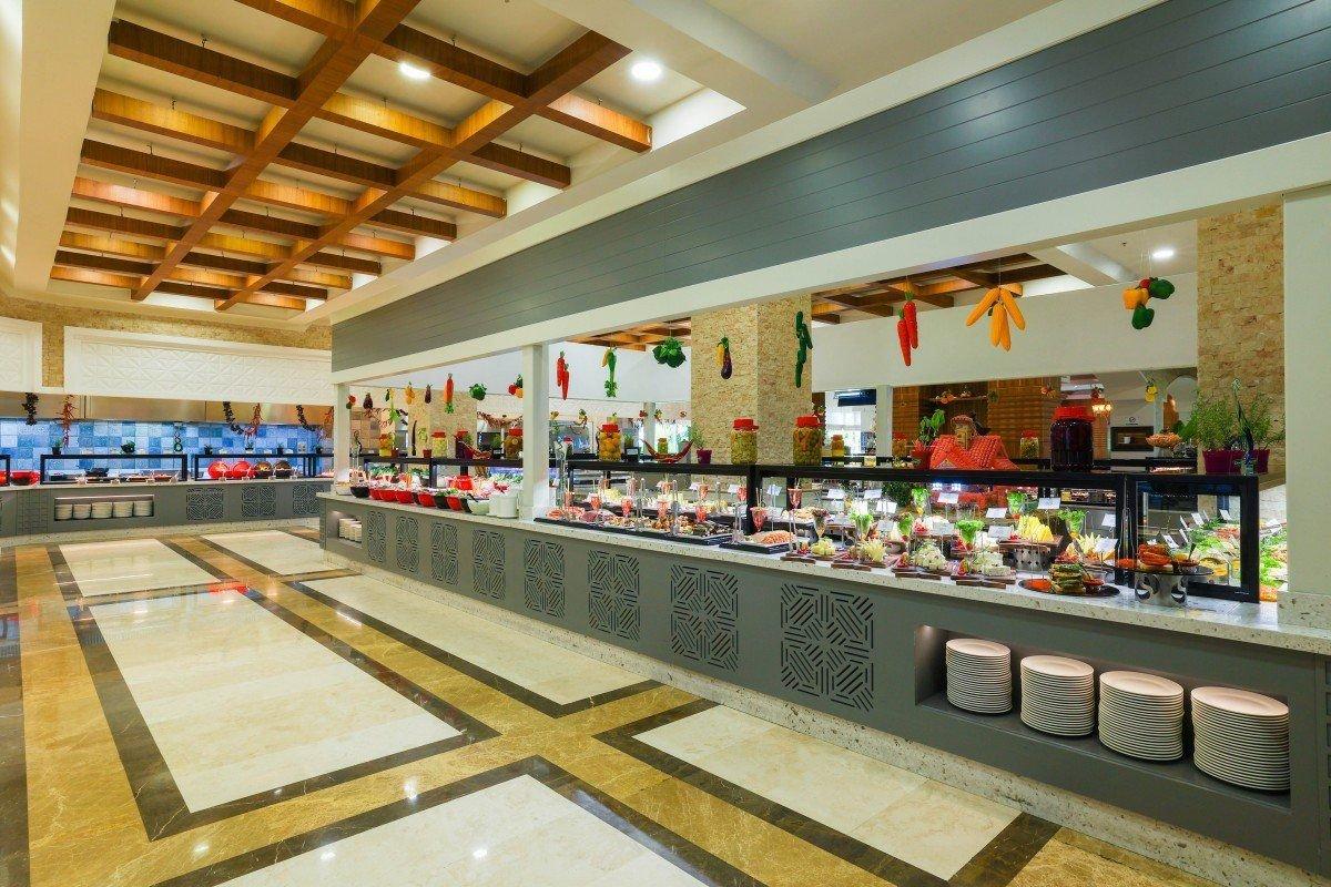 Hotel Crystal De Luxe