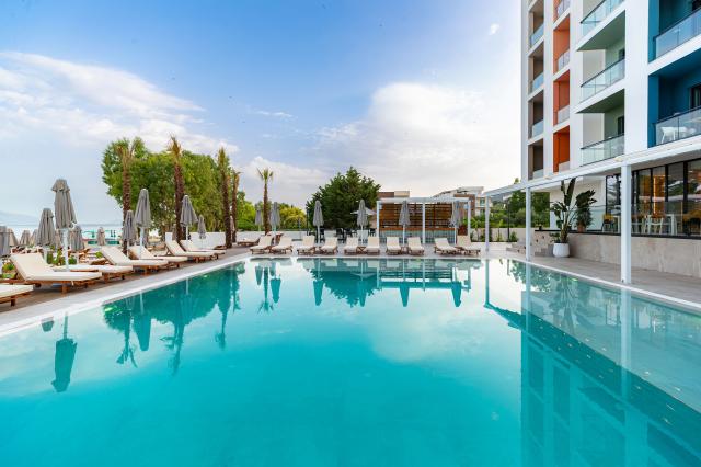 Hotel Morina Beach