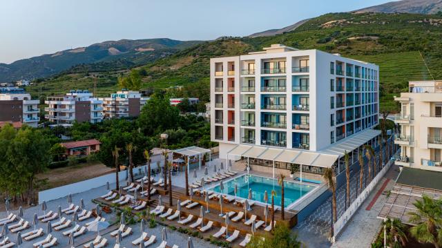 Hotel Morina Beach