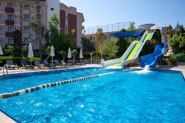 Hotel Club Aqua Plaza