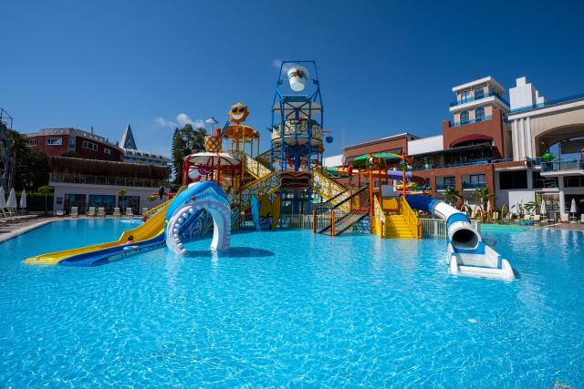 Hotel Club Aqua Plaza