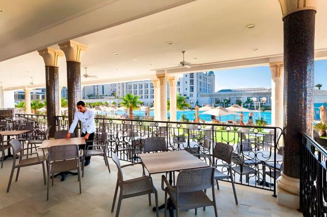 Hotel Concorde Green Park Palace