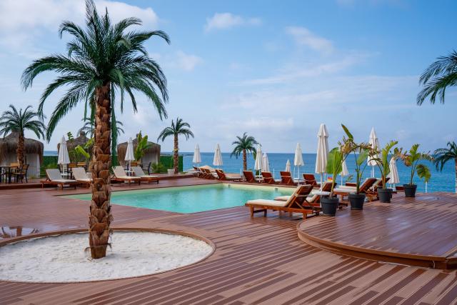 Orient Express & Hotel Club Aqua Plaza