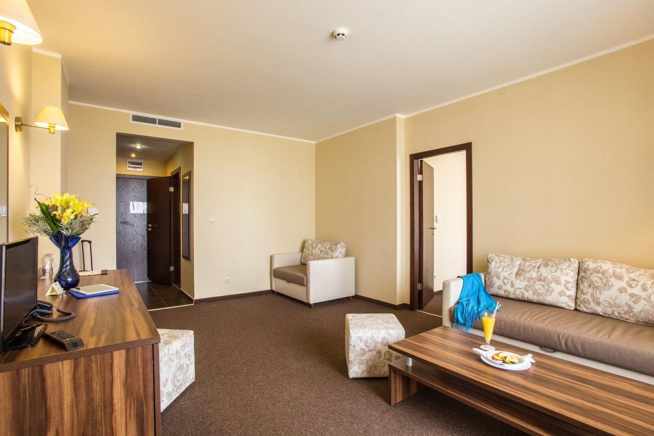 Hotel Laguna Park