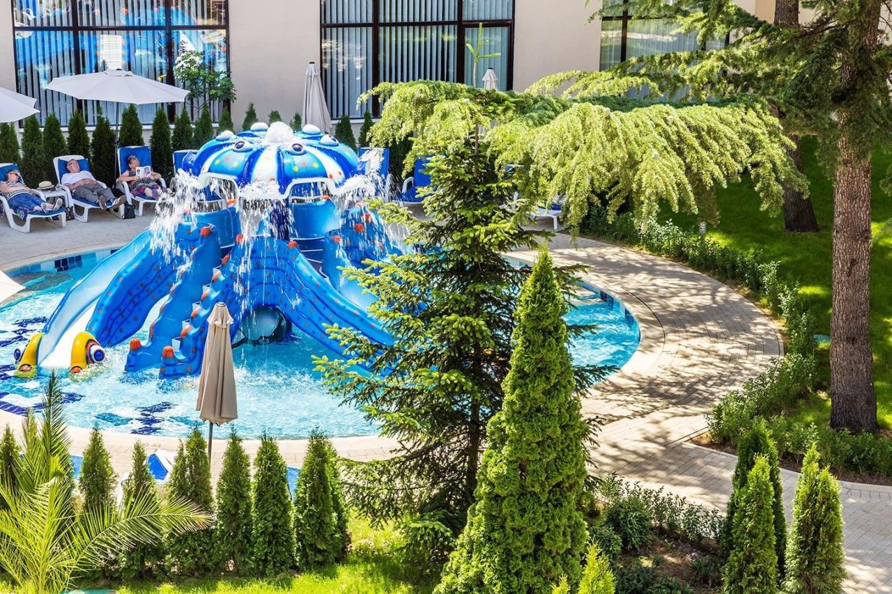 Hotel Laguna Park