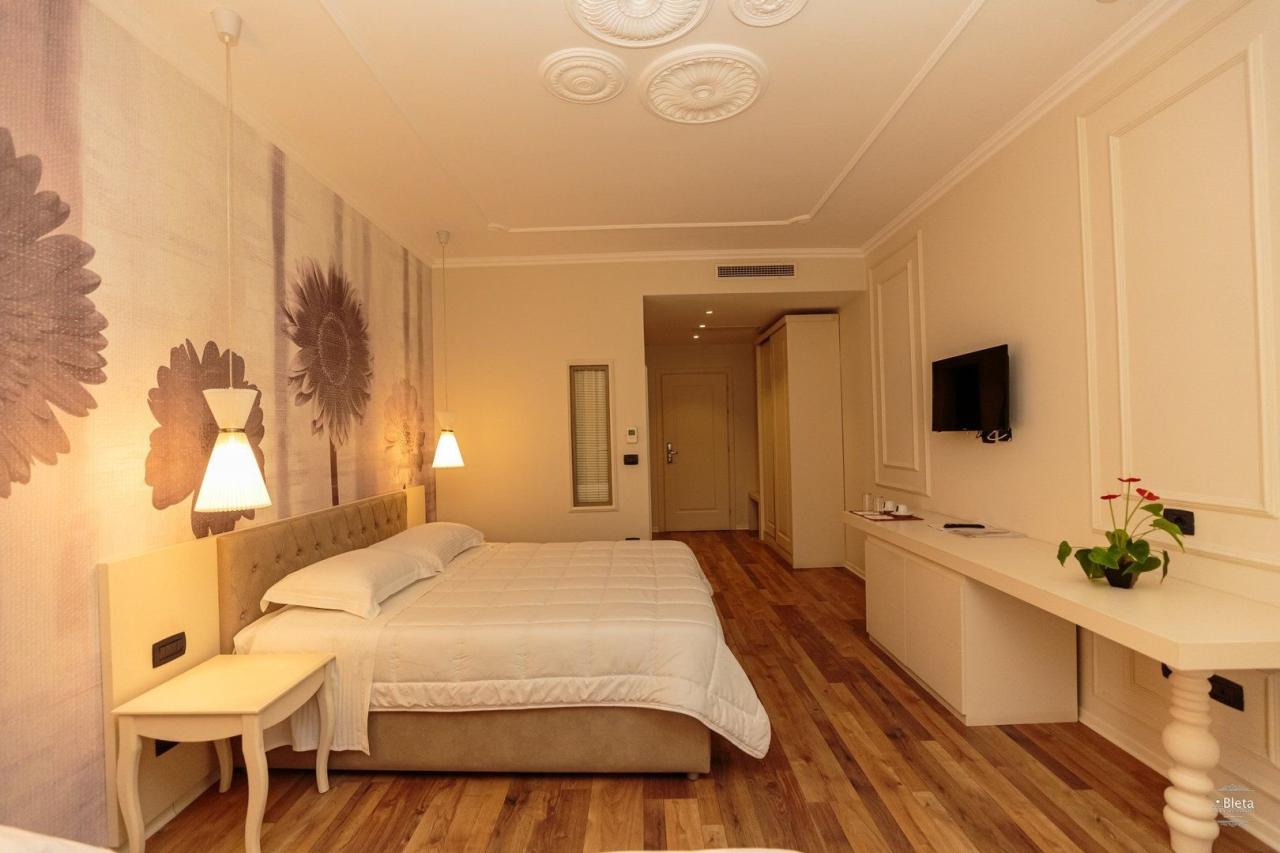 Hotel Regina City