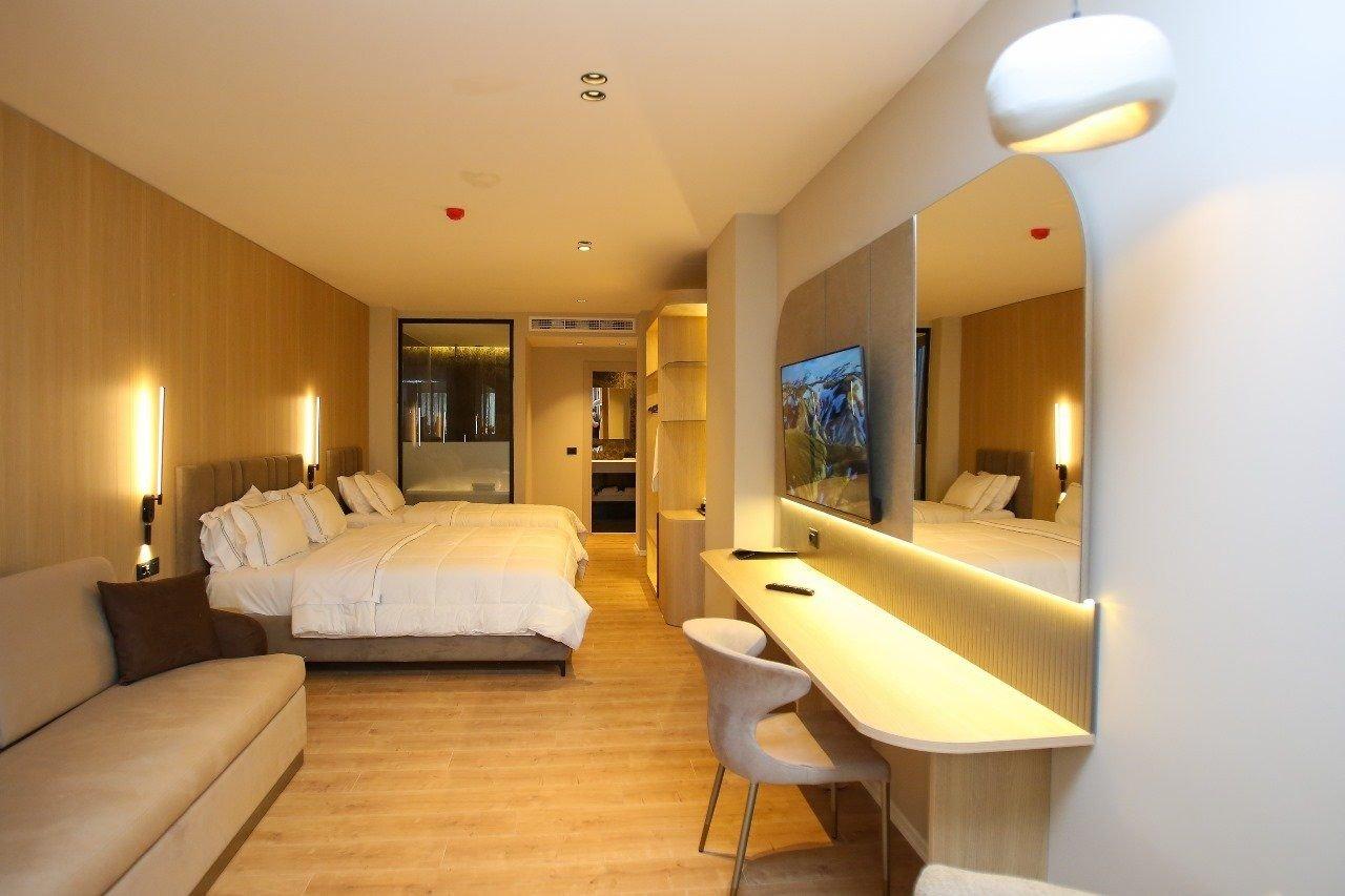 Hotel Regina Palm Resort