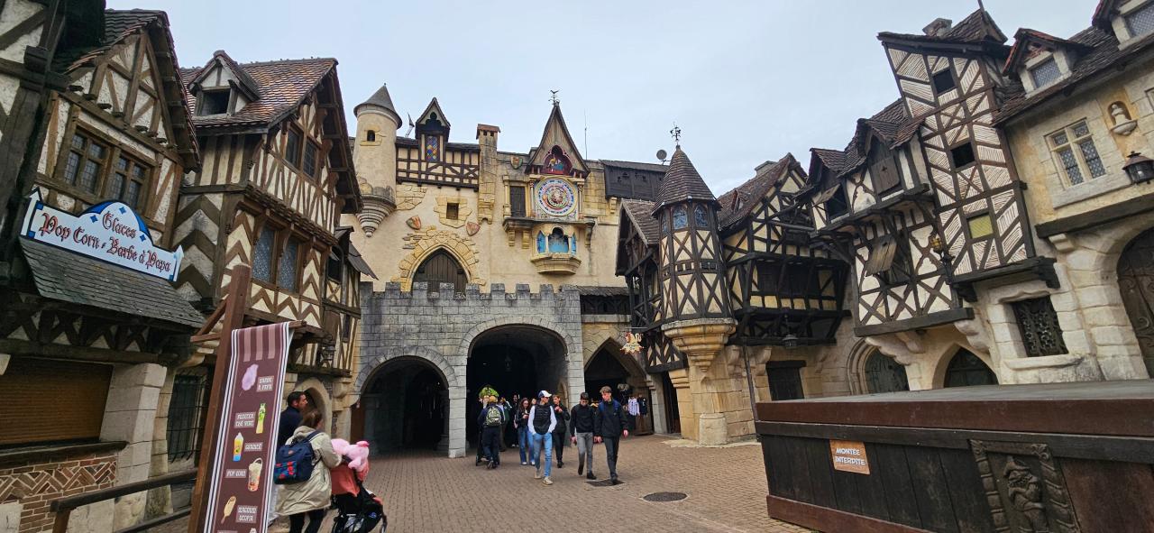 Kouzelná Paříž s návštěvou Disneylandu