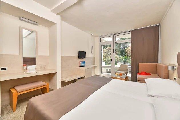 Hotel Mediteran Plava Laguna