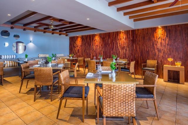 Hotel Calheta Beach