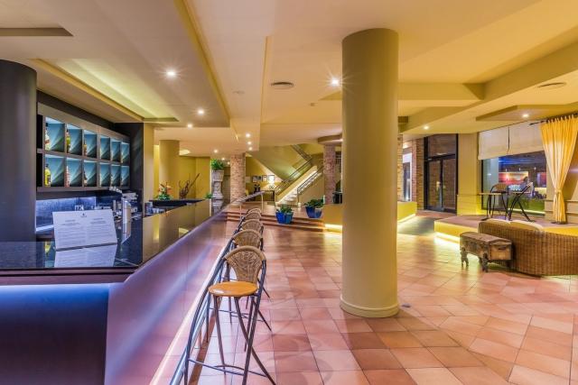 Hotel Calheta Beach