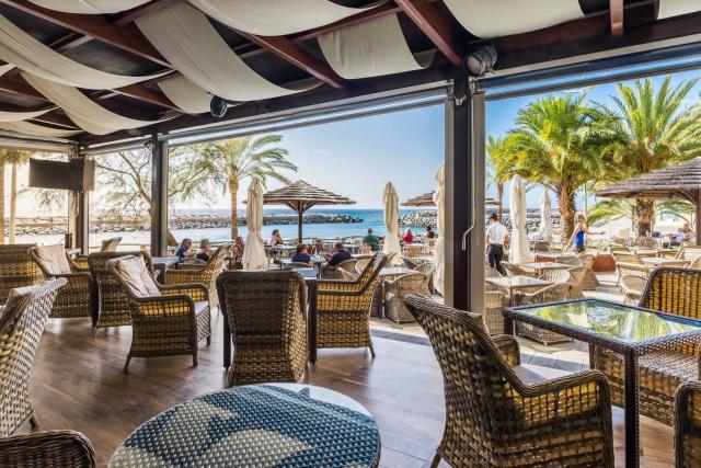 Hotel Calheta Beach
