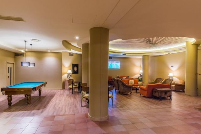 Hotel Calheta Beach