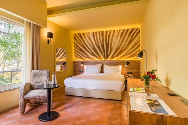 Hotel Calheta Beach